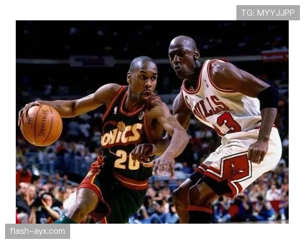 加里·佩顿防守端主导力显著高于队友，拉开球队防线表现差距