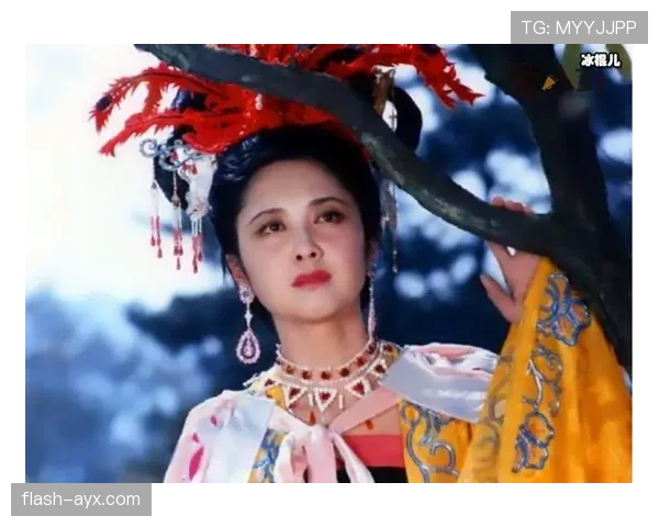 朱琳训练完啃冰棍的样子，真不像刚拿冠军的人