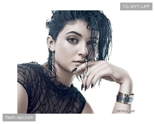 余依婷训练完直接拎爱马仕去吃米其林，这日子谁顶得住